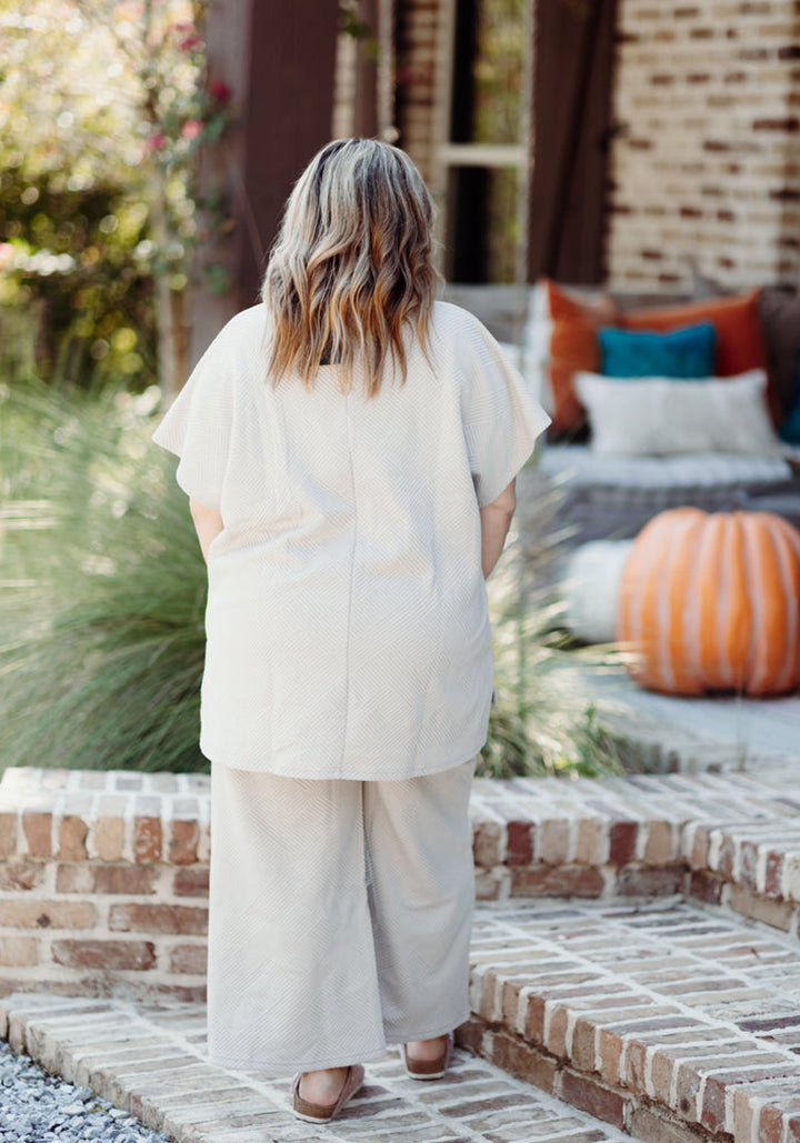 New Textured V Neck Top and Pants Casual Set