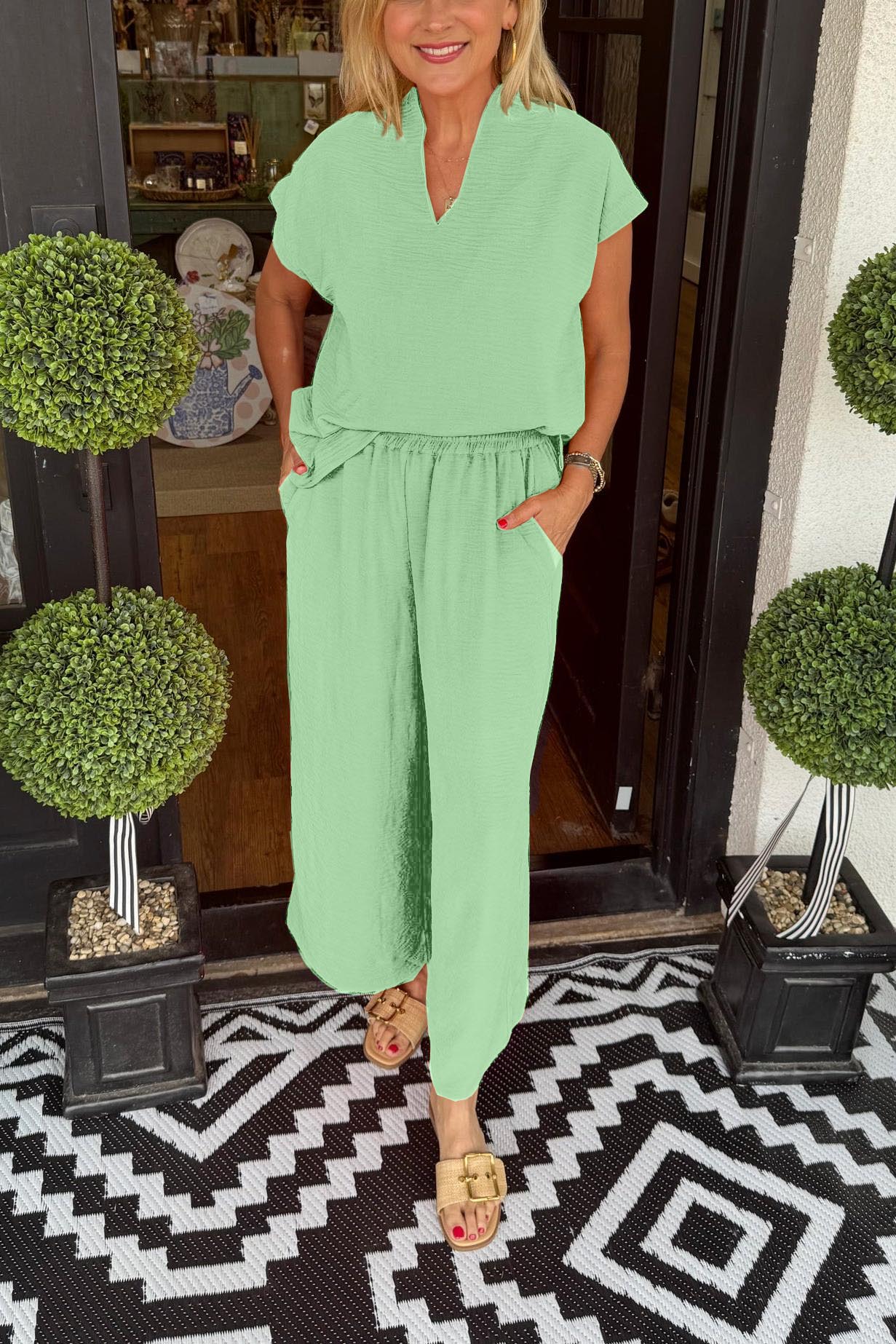 Women's Casual Solid Color Lightweight Matching Two Piece Set