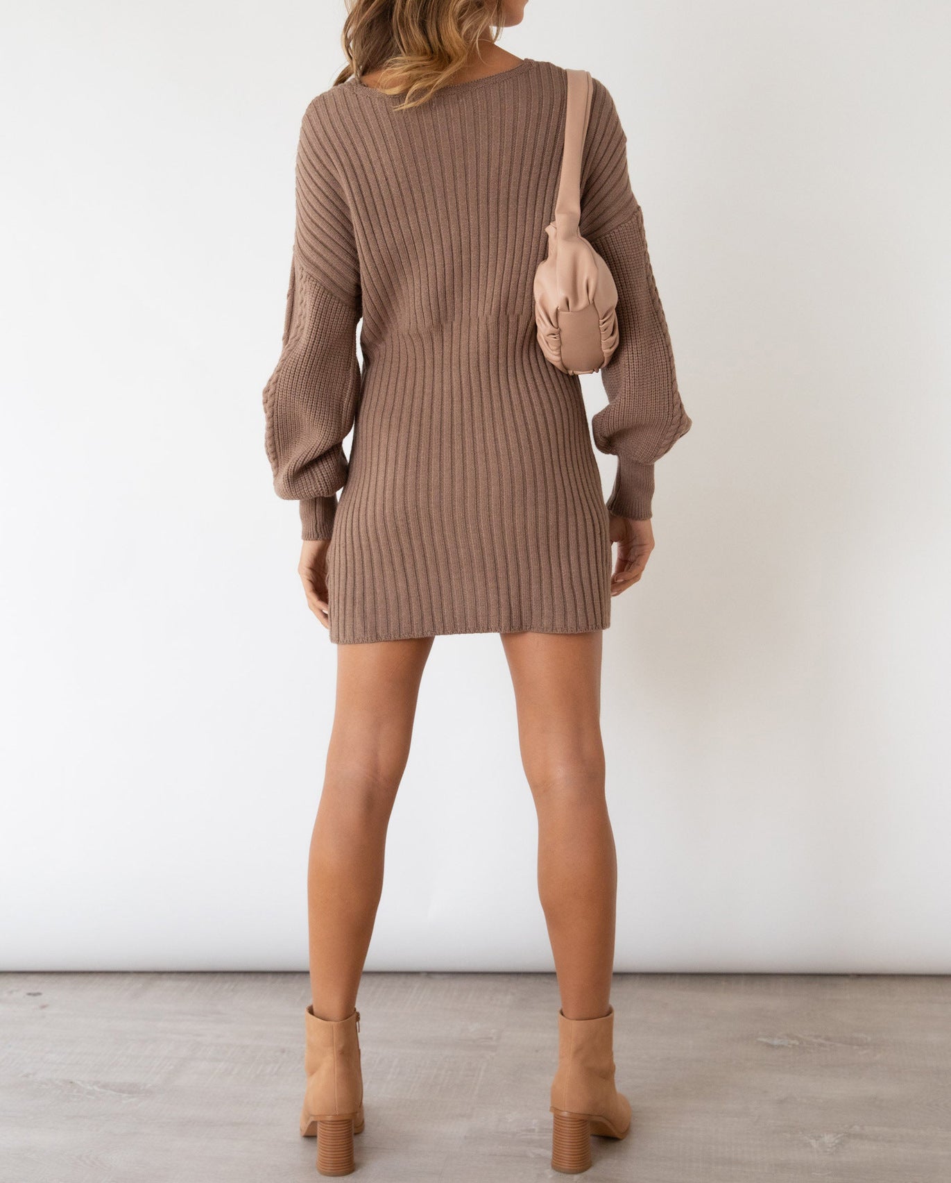Women's Sexy V-Neck Sweater Package Hip Skirt