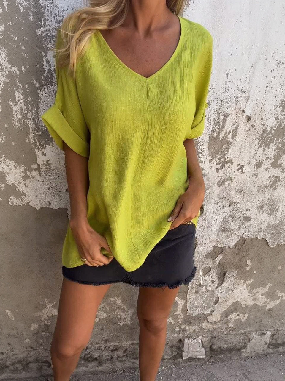 Women's V-neck Mid-sleeve Casual Top