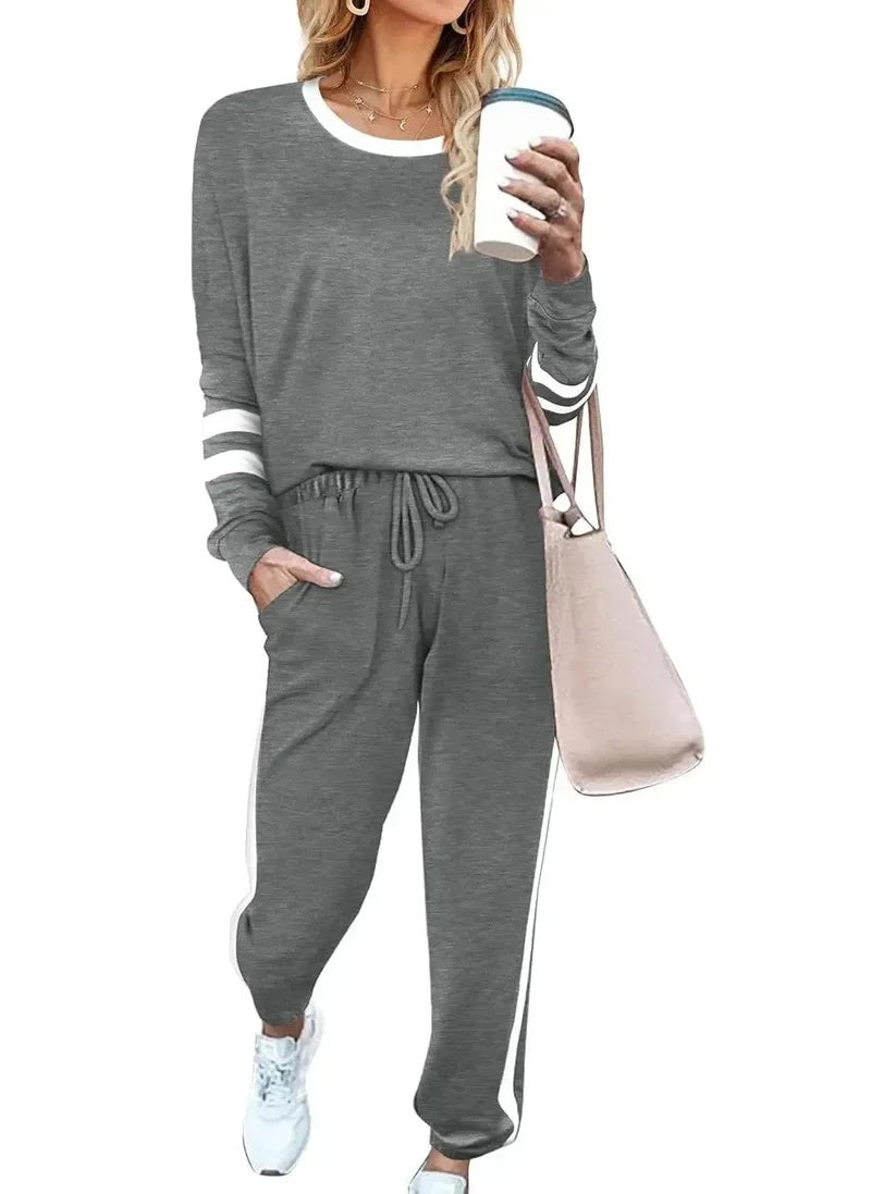 Women's Long Sleeve Pullover and Drawstring Sweatpants Cozy 2 Piece Set