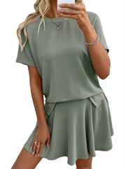 Women's Ribbed Knit Short Sleeve Top & Pleated Skirt 2 Piece Set