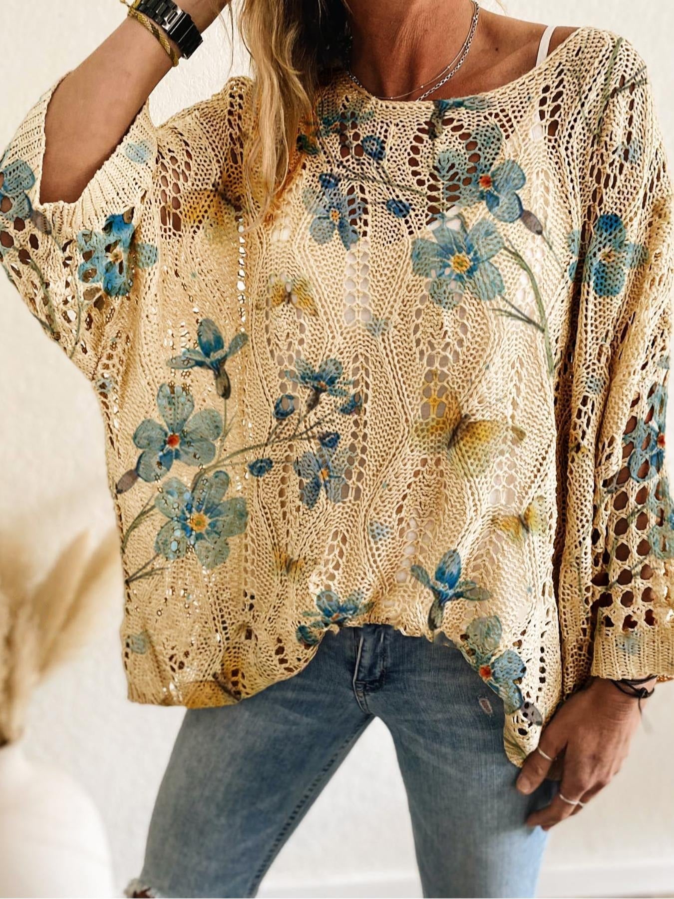 Women's Batwing Sleeve Print Hollow-Out Knit Top